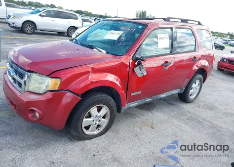 2008 Ford Escape Xlt z USA, uszkodzony, nr VIN 1FMCU03Z58KB01199